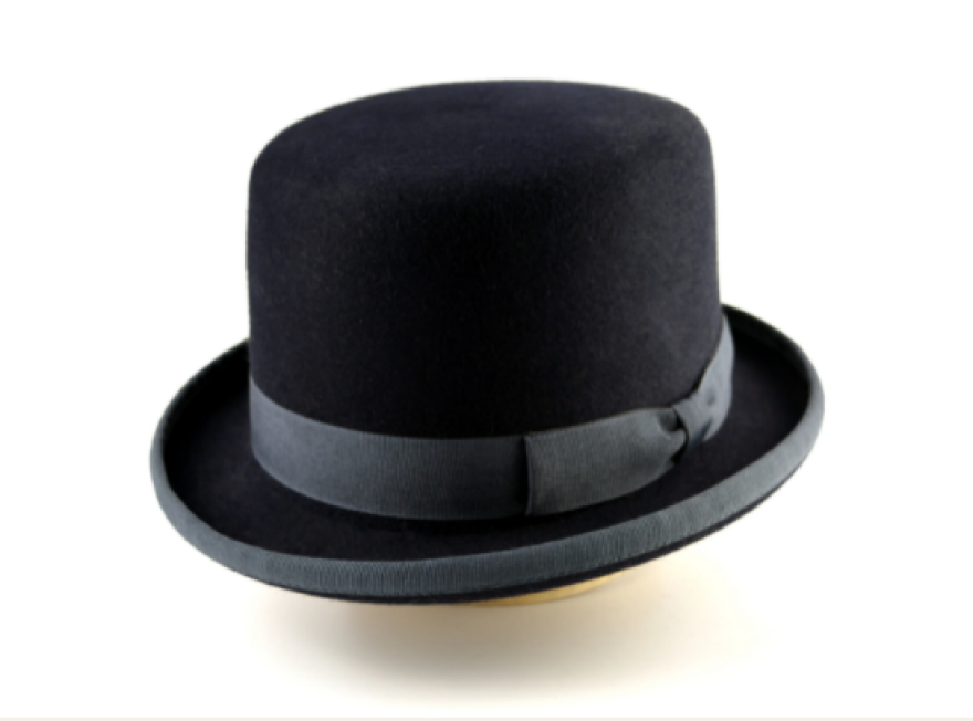 Ένα ελληνικό κατάστημα με χειροποίητα καπέλα στα καλύτερα του Amazon - Το λάτρεψε ακόμα και η Σελίν Ντιόν!