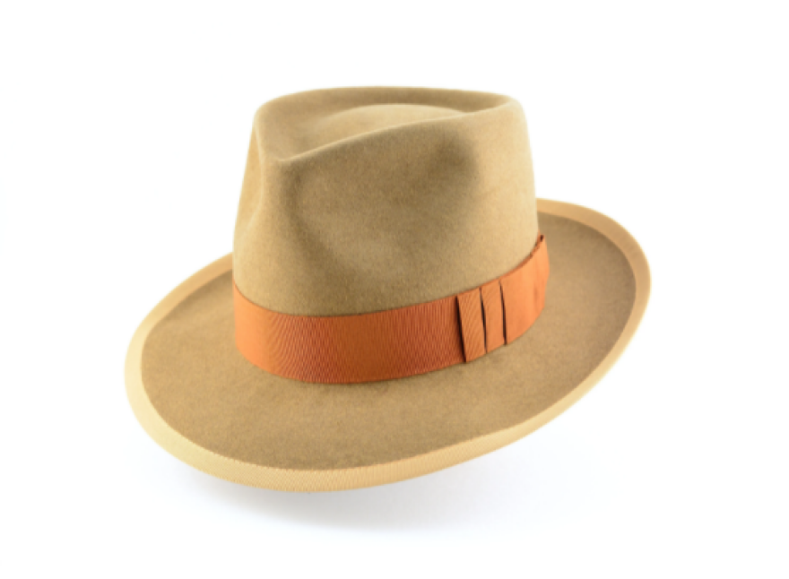 Ένα ελληνικό κατάστημα με χειροποίητα καπέλα στα καλύτερα του Amazon - Το λάτρεψε ακόμα και η Σελίν Ντιόν!