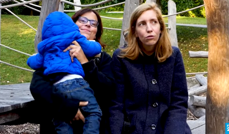 Δημοψήφισμα στην Ελβετία: Ηχηρό «ναι» στους γκέι γάμους με 64%