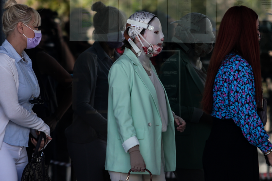 Επίθεση με βιτριόλι: Ο «διάλογος» της κατηγορουμένης με την Ιωάννα