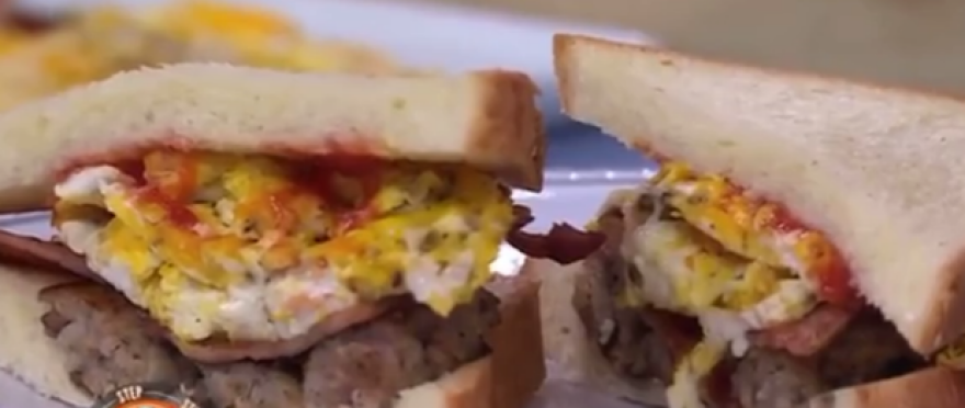 O Mπρούκλιν Μπέκαμ είναι ακόμα χειρότερος σεφ από ό,τι φωτογράφος!