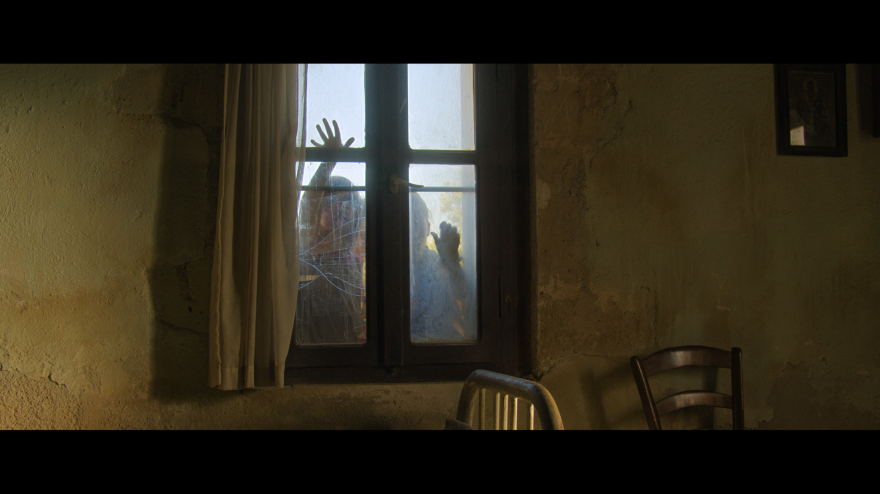 Κομάντα και Δράκοι: Αλλάζουν οι ισορροπίες στη συμμορία των Δράκων - Ο Γιώργος προσπαθεί να σώσει τον Ντόντο