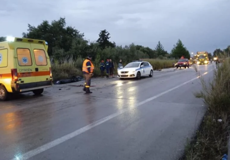 Τροχαίο σοκ στην Πύργου-Πατρών: Νεκρή 26χρονη έγκυος μητέρα, στο νοσοκομείο ο πατέρας και το 5χρονο παιδί τους