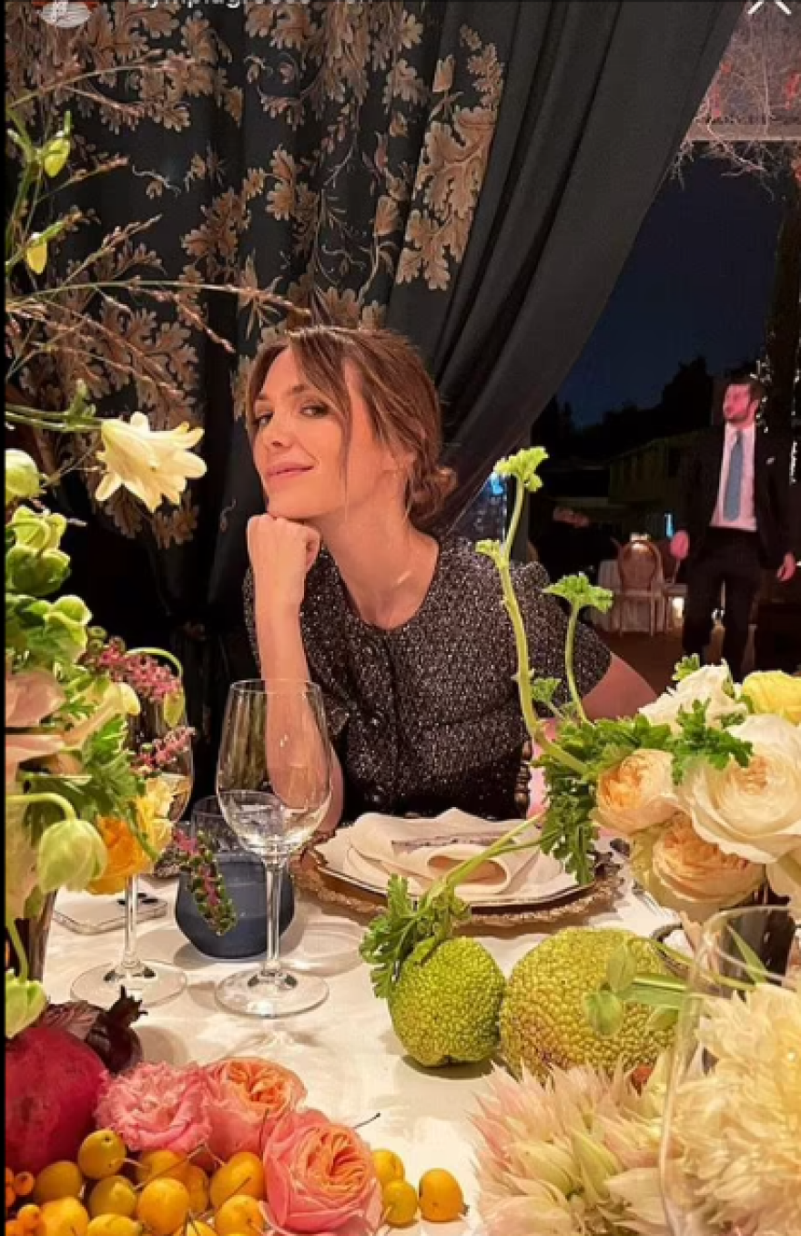 Γάμος Φίλιππου Γλύξμπουργκ - Νίνας Φλορ: Τα στιγμιότυπα που μοιράστηκαν οι καλεσμένοι στα social media