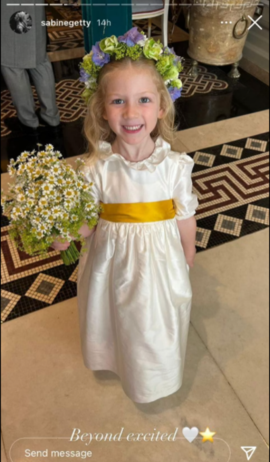 Γάμος Φίλιππου Γλύξμπουργκ - Νίνας Φλορ: Τα στιγμιότυπα που μοιράστηκαν οι καλεσμένοι στα social media