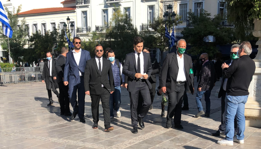 «Αθάνατη» - Όλη η Ελλάδα αποχαιρέτησε με χειροκροτήματα τη Φώφη Γεννηματά