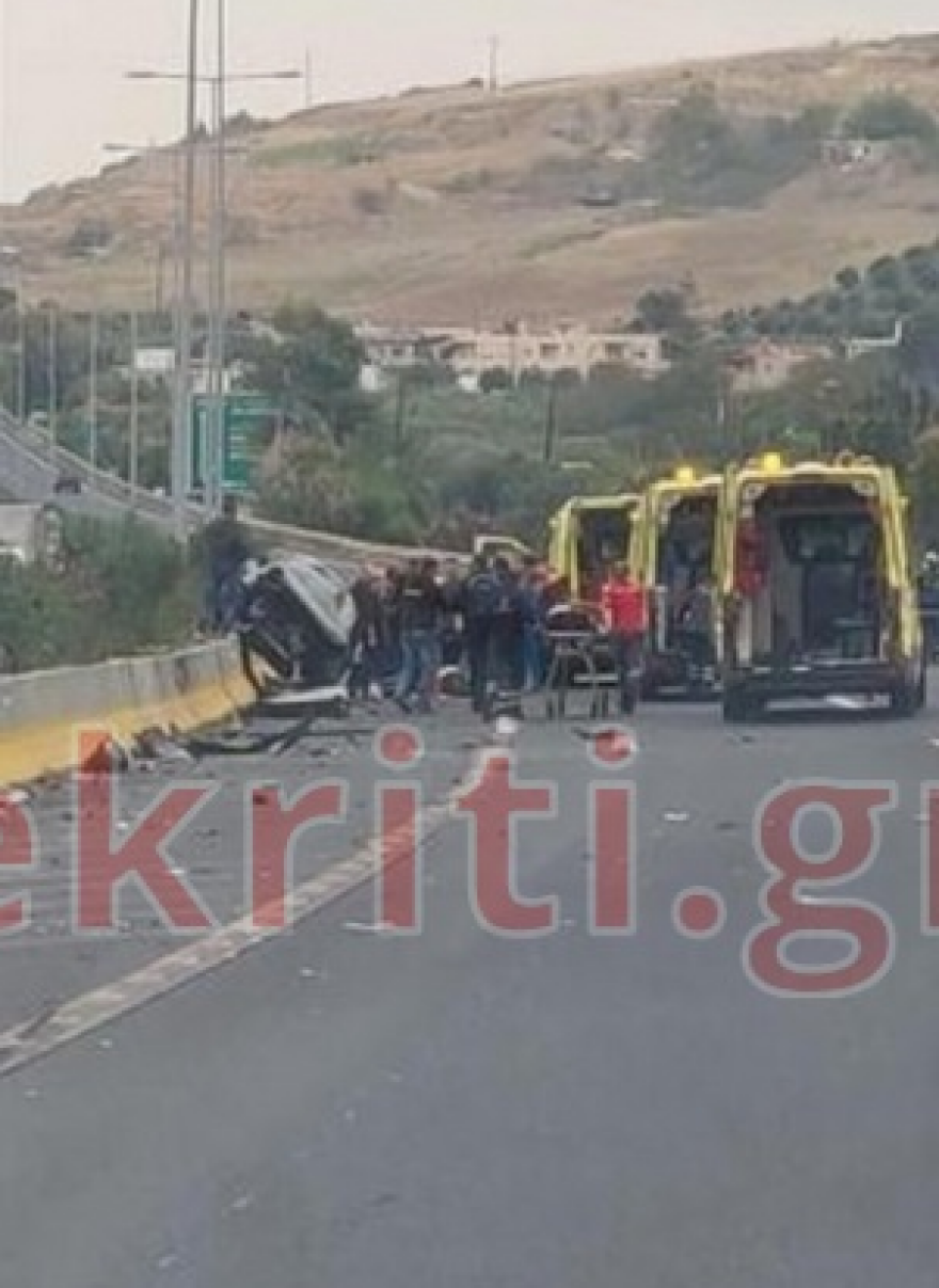 Ηράκλειο: Τροχαίο ατύχημα στον ΒΟΑΚ - Σοβαρά τραυματισμένος ο οδηγός (φωτογραφίες)