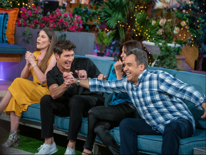 Οι παίκτες του αποψινού Celebrity Game Night καταφτάνουν από το Κουδουνάρι 