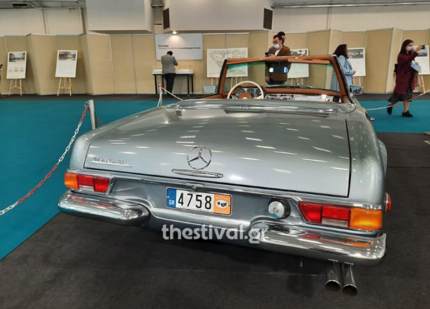 Θεσσαλονίκη: Κλέβουν την παράσταση» τα εντυπωσιακά κλασικά αυτοκίνητα στη Philoxenia 2021 (βίντεο και φωτογραφίες)