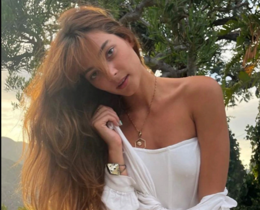 Μυστήριο με νεκρό μοντέλο που «παράτησαν άνδρες με μάσκες» έξω από νοσοκομείο στο Λος Άντζελες - Σε κώμα η φίλη της