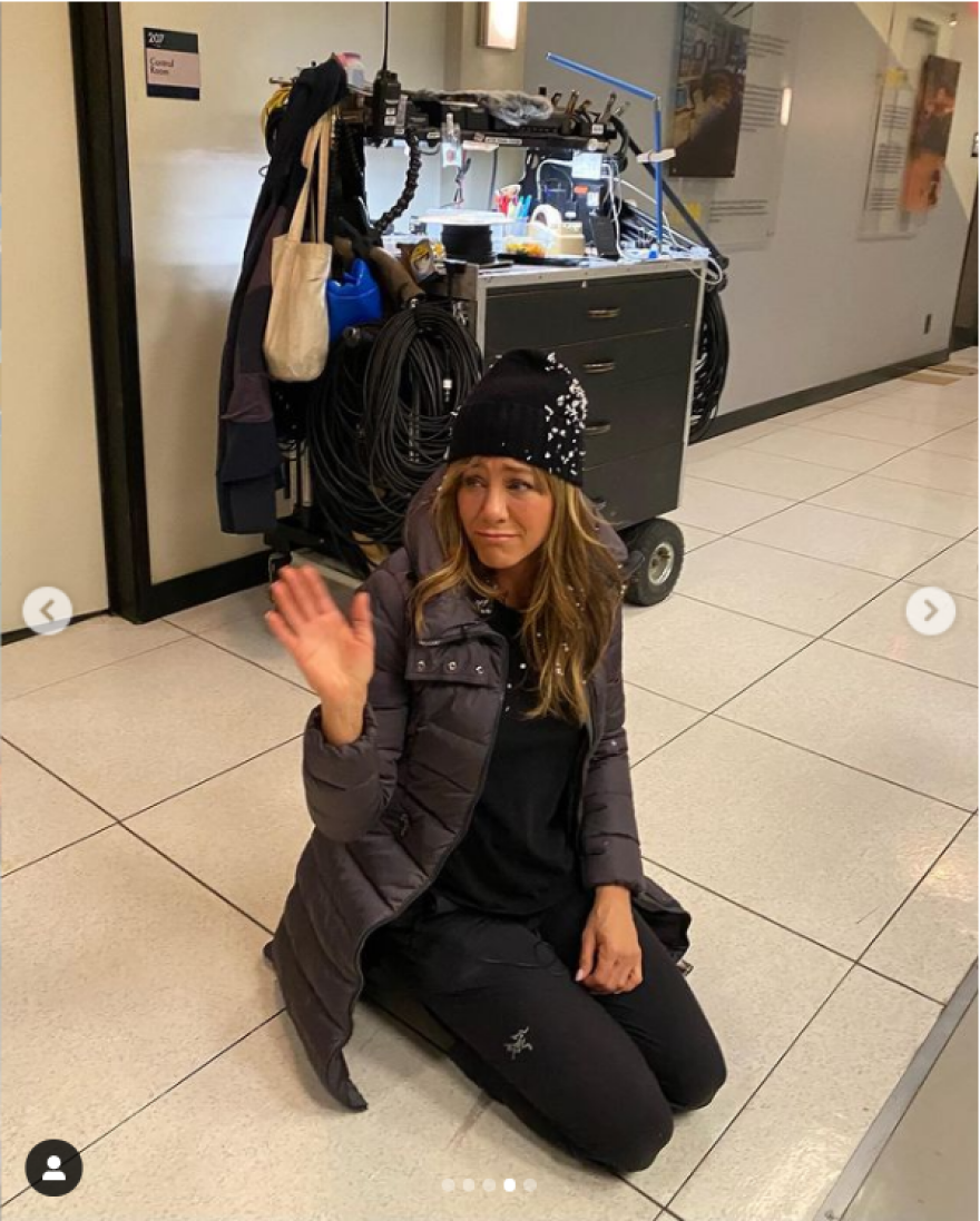 Τζένιφερ Άνιστον: Συγκινημένη αποχαιρετά το «The morning show»