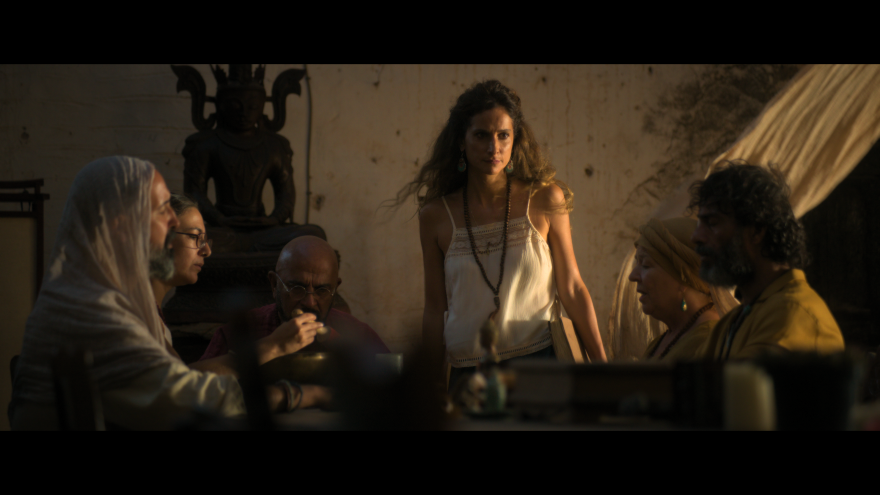 Στην σειρά «Κομάντα και Δράκοι» ο Νεκτάριος προσπαθεί να κρατήσει τη Ναυσικά μακριά από τους Δράκους