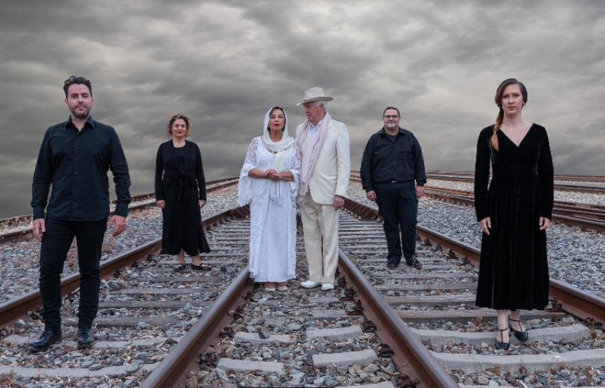 Γεωργία Ζώη για την παράσταση «Εγώ η Λένγκω»: «Οι ήρωες είναι ανάμεσά μας»