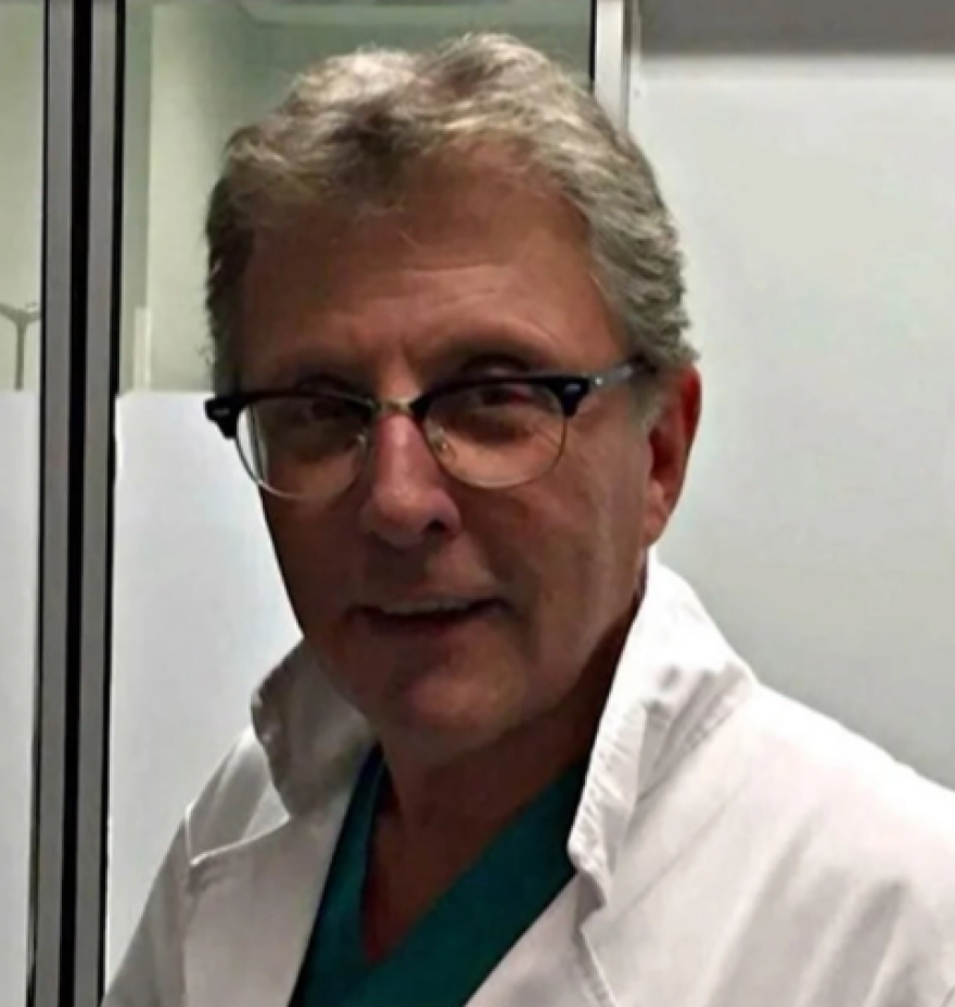 Ιταλός γυναικολόγος έπειθε ασθενείς να κάνουν σεξ μαζί του για να τις «θεραπεύσει» από τον HPV