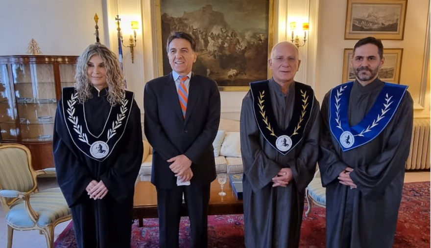 Κεν Λόουτς: «Τα Γλυπτά του Παρθενώνα είναι κλεμμένα και πρέπει να επιστρέψουν στην Ελλάδα»