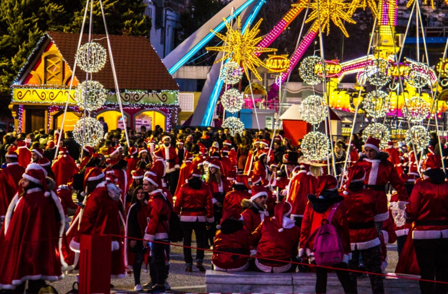 Έρχονται Χριστούγεννα και τα θεματικά πάρκα «επιστρέφουν», ποιες πόλεις κάνουν επανεκκίνηση φέτος