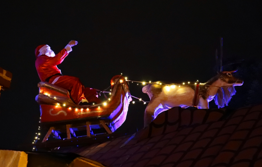 Έρχονται Χριστούγεννα και τα θεματικά πάρκα «επιστρέφουν», ποιες πόλεις κάνουν επανεκκίνηση φέτος