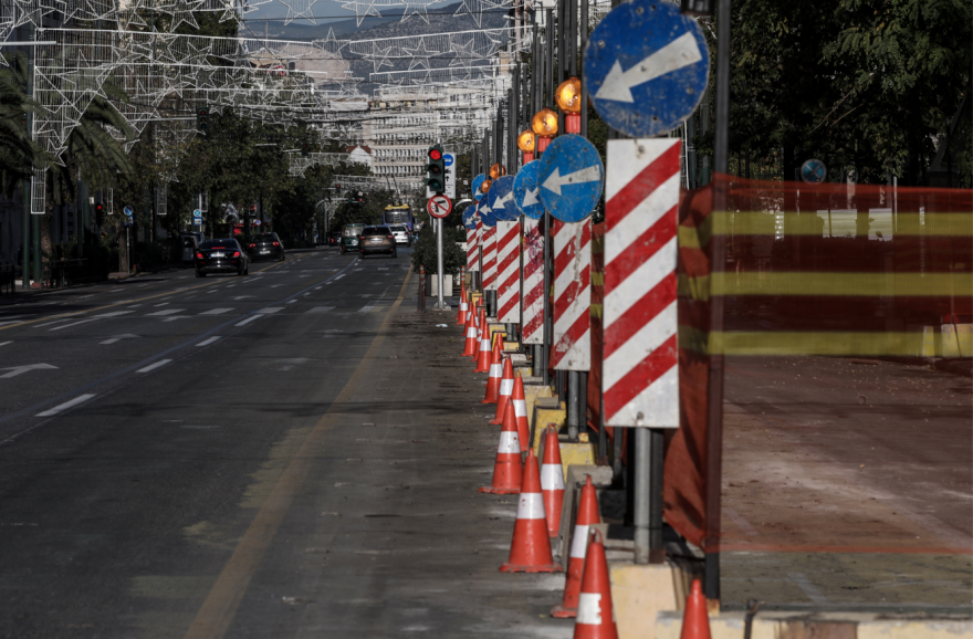 Πανεπιστημίου: Ξεκίνησαν οι εργασίες ανάπλασης - Εγκαταστάθηκε το πρώτο εργοτάξιο