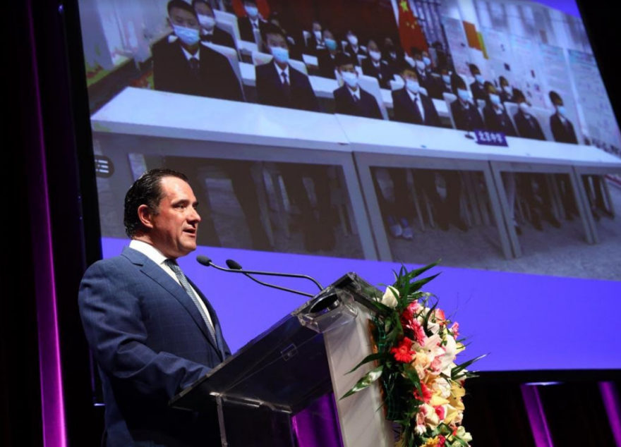 Ελληνική Αγωγή: Μαθητές από Ελλάδα και Κίνα απήγγειλαν στα αρχαία ελληνικά και κινέζικα