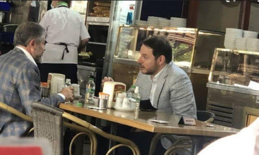 Νουρετίν Νεμπατί: Ο νέος «τσάρος» της τουρκικής οικονομίας και η σχέση του με τον πολέμιο του Ερντογάν, Φετουλάχ Γκιουλέν