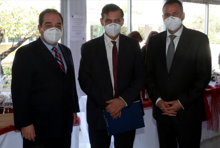 Χριστουγεννιάτικο Bazaar από την «ΑΠΟΣΤΟΛΗ» της Αρχιεπισκοπής Αθηνών και τη Θεολογική Σχολή του ΕΚΠΑ