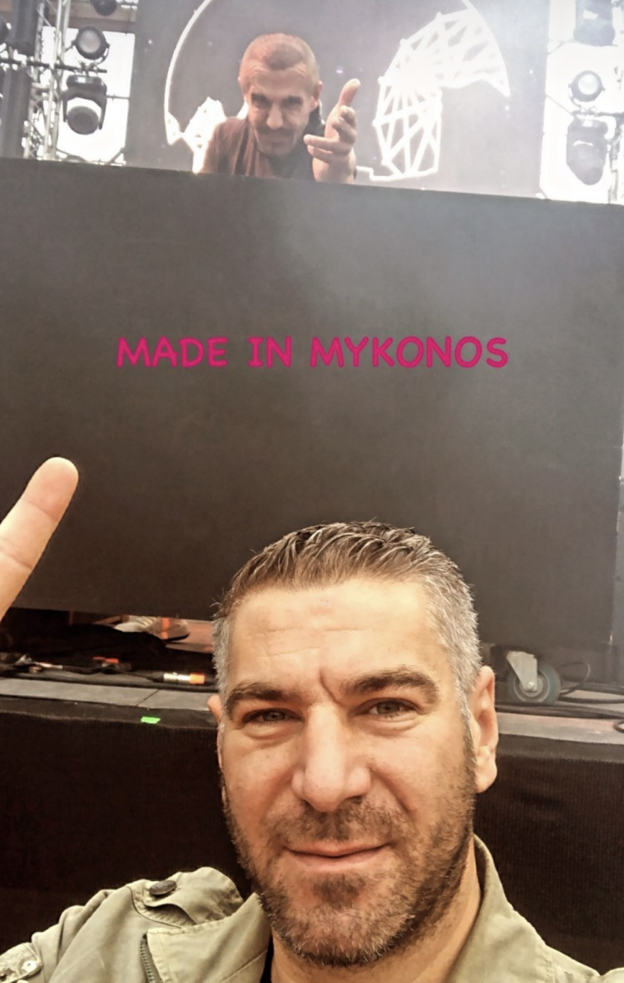 Ντουμπάι: Ο «Τσίλι» άναψε φωτιές με άρωμα Μυκόνου - Δείτε βίντεο