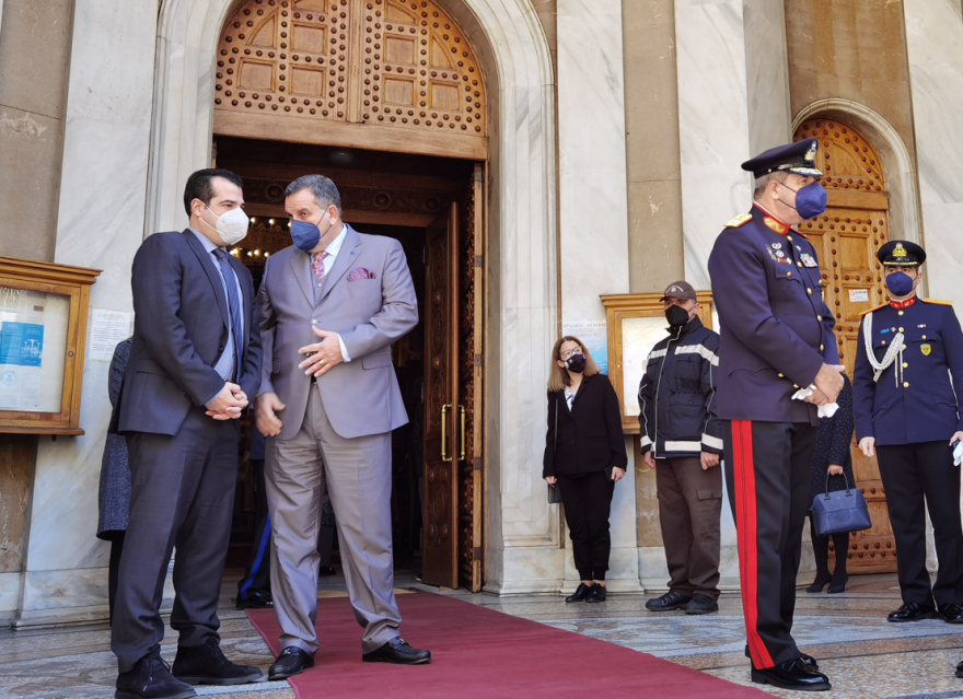 Τα  Άγια Θεοφάνια στη Δεξαμενή του Κολωνακίου, παρουσία του δημάρχου Αθηναίων Κώστα Μπακογιάννη