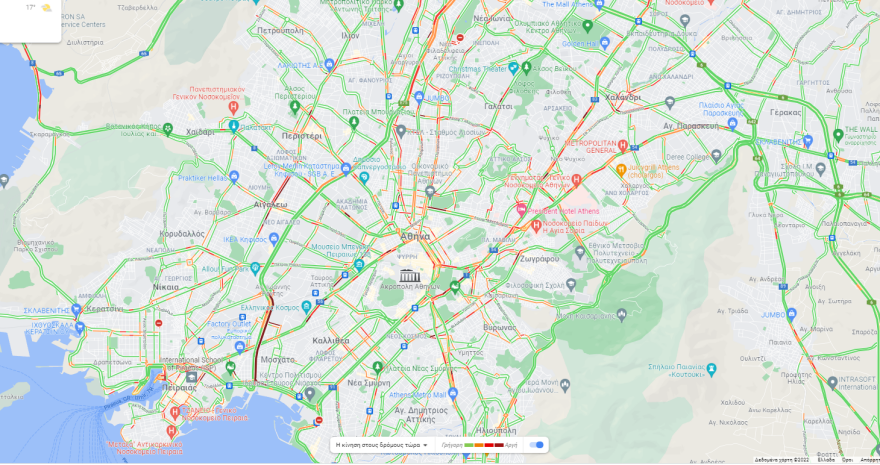 Κίνηση στους δρόμους: Μποτιλιάρισμα το μεσημέρι στον Κηφισό λόγω τροχαίου, φορτηγάκι «καρφώθηκε» σε νταλίκα, δείτε φωτογραφίες