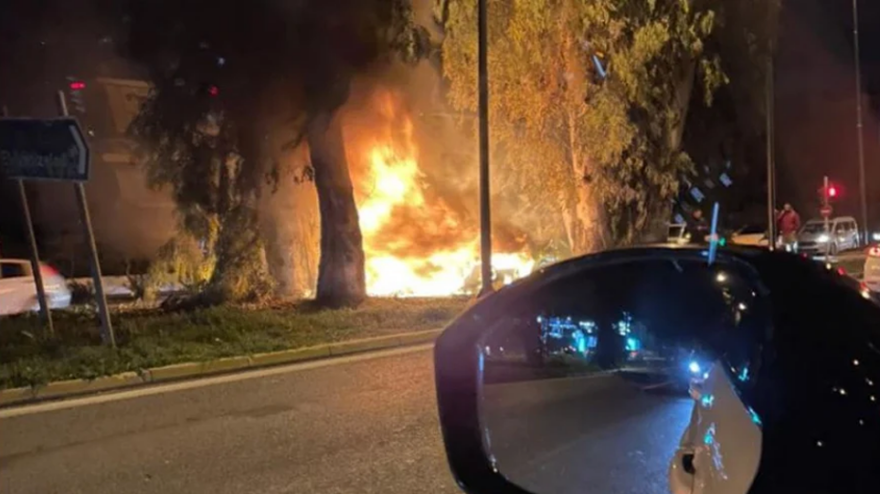 Φοβερό τροχαίο με Ferrari στη Βούλα - Νεκρός ο αδερφός της βουλευτού Κατερίνας Μονογυιού - Δείτε βίντεο