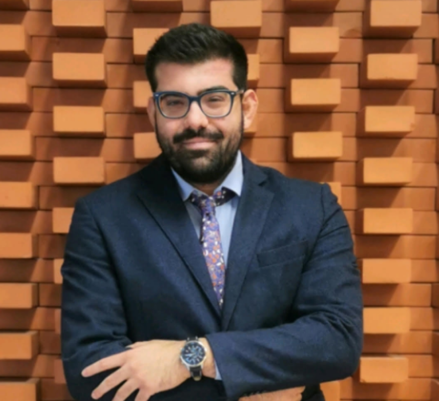 Υπόθεση «revenge porn»: Φυλάκιση 27 μηνών σε Αλβανό που ανήρτησε ερωτικά βίντεο με πρώην του όταν του είπε να χωρίσουν