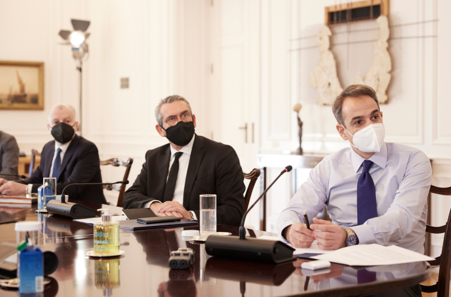 «Η Ελλάδα στον τουρισμό φέτος θα ξεπεράσει και τα επίπεδα του 2019», λέει ο διευθύνων σύμβουλος της TUI