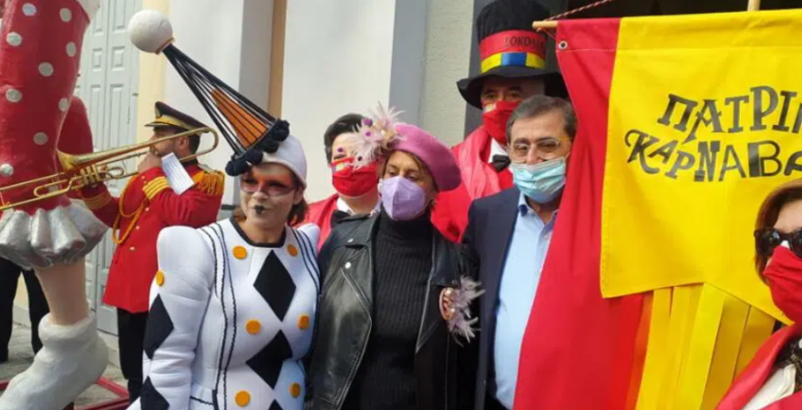 Ξεκίνησαν οι εκδηλώσεις για το Πατρινό Καρναβάλι, ξεχύθηκαν στους δρόμους οι καρναβαλιστές - Βίντεο και φωτογραφίες