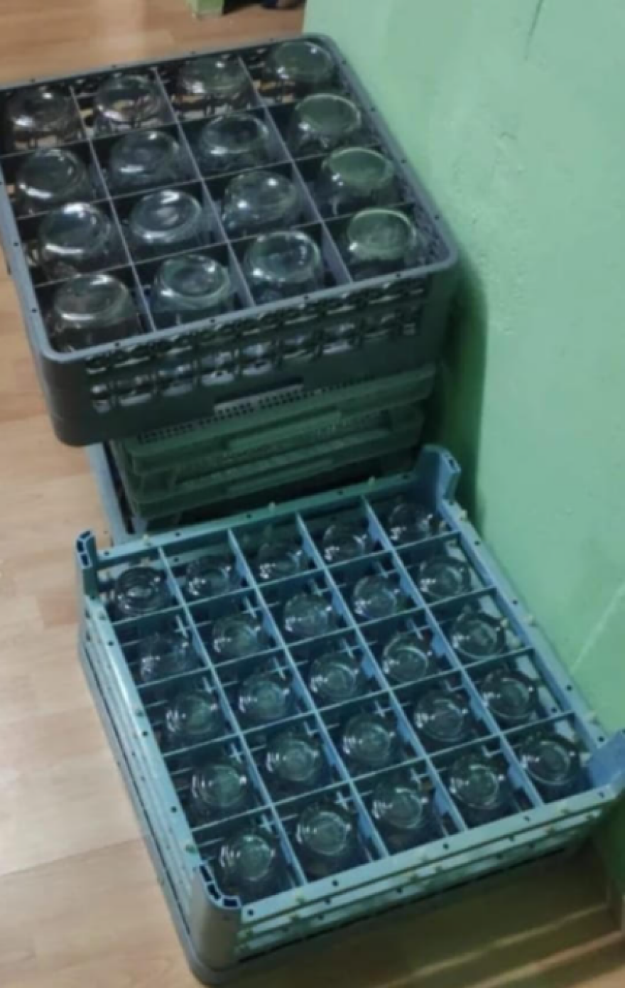 Αργυρούπολη: Μετέτρεψε παιδότοπο σε... μπουζουξίδικο με μουσική και καλλιτέχνες