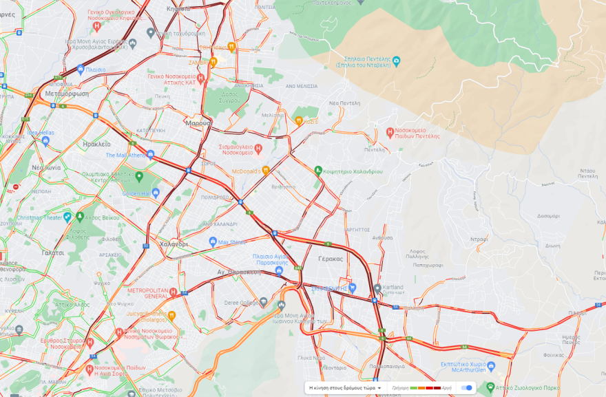 Χιονοθύελλα στην Αττική- Χάος στους δρόμους- Δείτε ποιες περιοχές έχουν τα μεγαλύτερα προβλήματα 