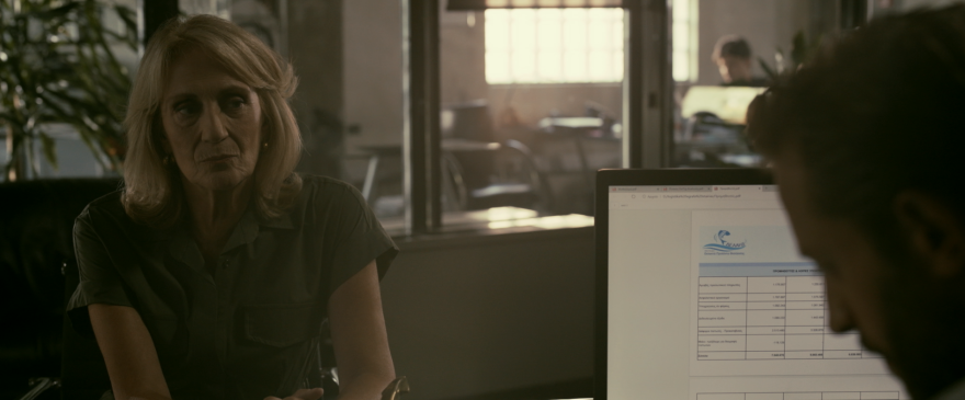 Σκοτεινή θάλασσα: Ο Χρήστος ερευνά το ενδεχόμενο η Άννα να κρύβεται στη Ρωσία