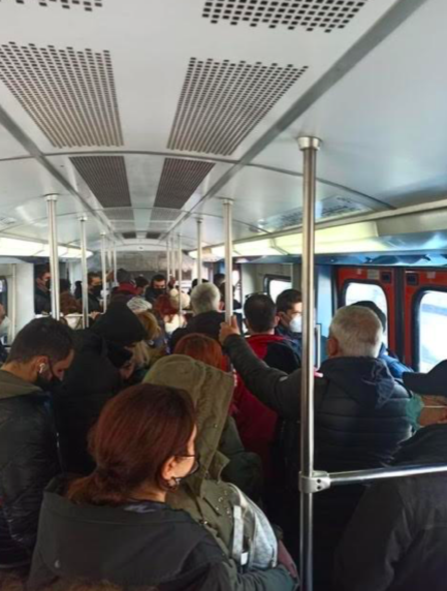 Ηλιόπουλος: Πολίτες ο ένας πάνω στον άλλο στον ΗΣΑΠ