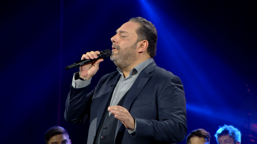 To «Σπίτι με το Mega» υποδέχεται τον Θανάση Πολυκανδριώτη