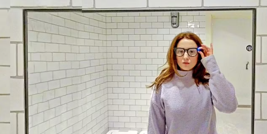 Τα «έξυπνα γυαλιά» του Facebook διαθέτουν ενσωματωμένη βιντεοκάμερα -Αξίας 299 δολαρίων