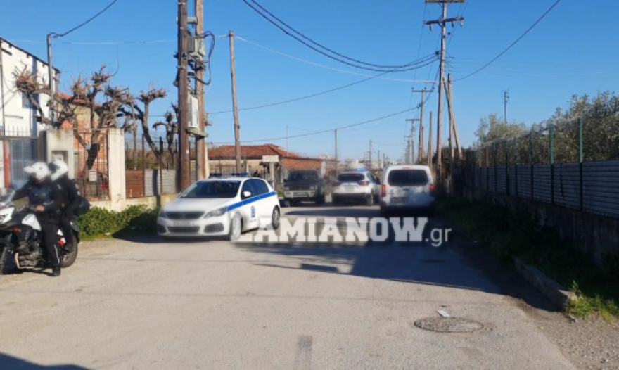 Λαμία: Επεισόδια σε οικισμό Ρομά ύστερα από έλεγχο της Αστυνομίας - Βίντεο και φωτογραφίες