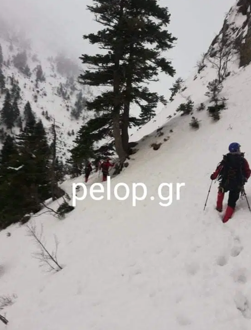 Τραγωδία στα Καλάβρυτα: Πάνω από 30 άτομα στην επιχείρηση μεταφοράς των τριών ορειβατών - Τι έφταιξε και σκοτώθηκαν