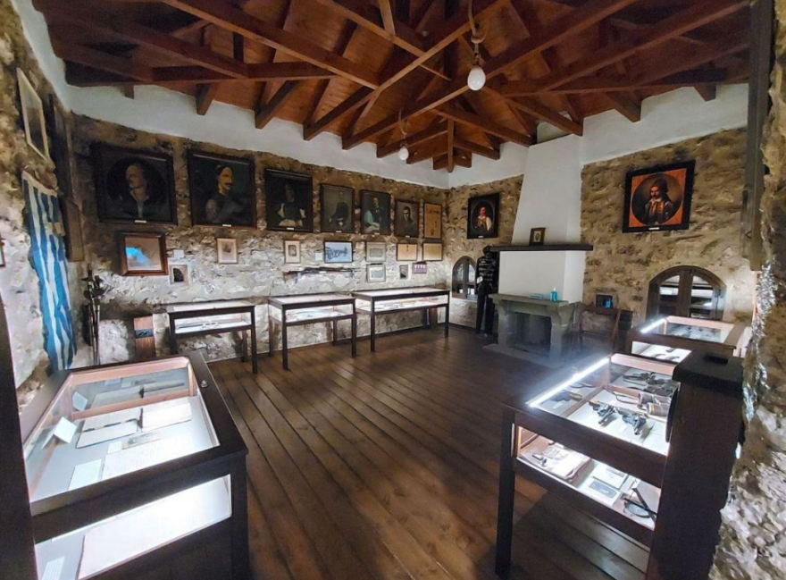 Στον «αέρα» σελίδα για την οικία Τζαβέλλα στο Σούλι