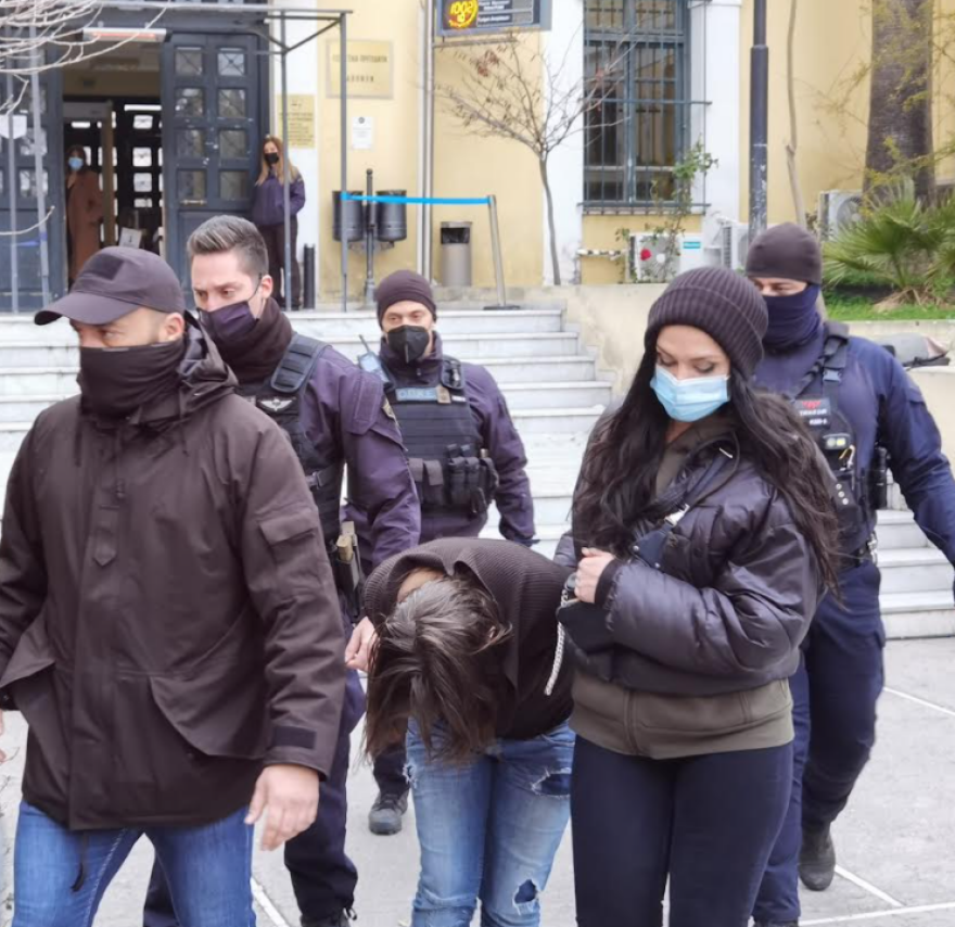 Δολοφονία στην Κυψέλη: Στον εισαγγελέα η μητέρα του 7χρονου Ανδρέα - «Δεν είδα και δεν άκουσα τίποτα» υποστηρίζει 