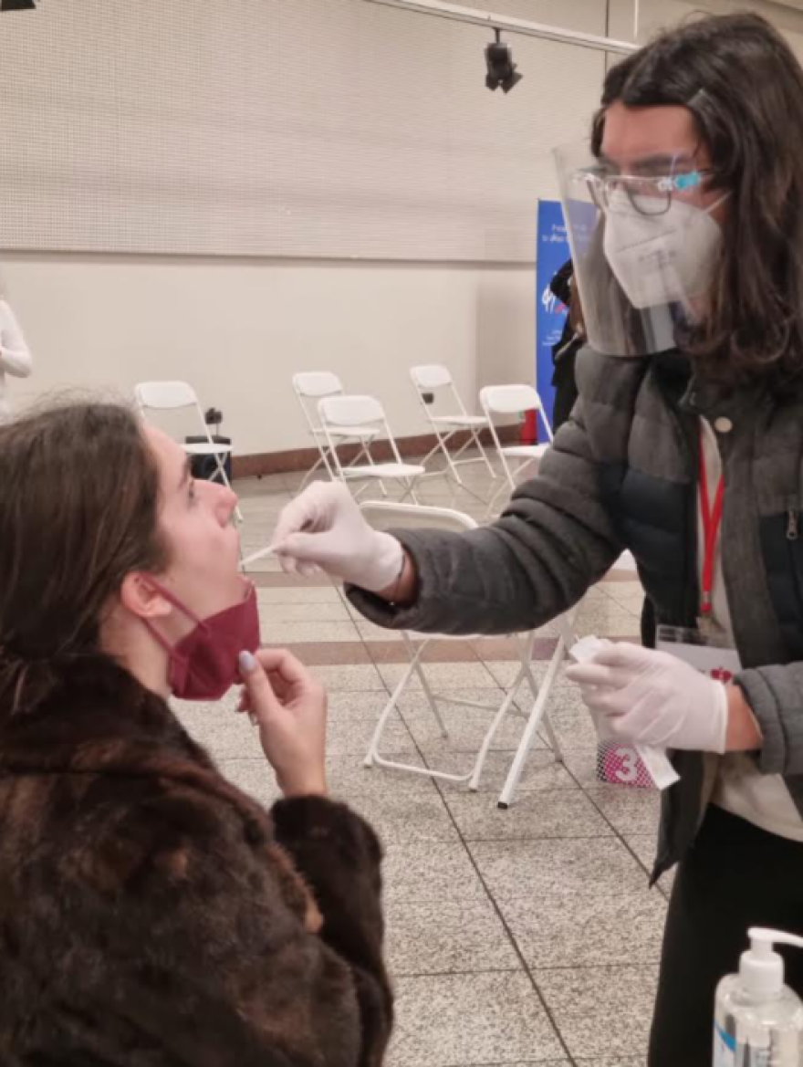 Humanity Greece: Γίνε κι εσύ εθελοντής δότης μυελού των οστών