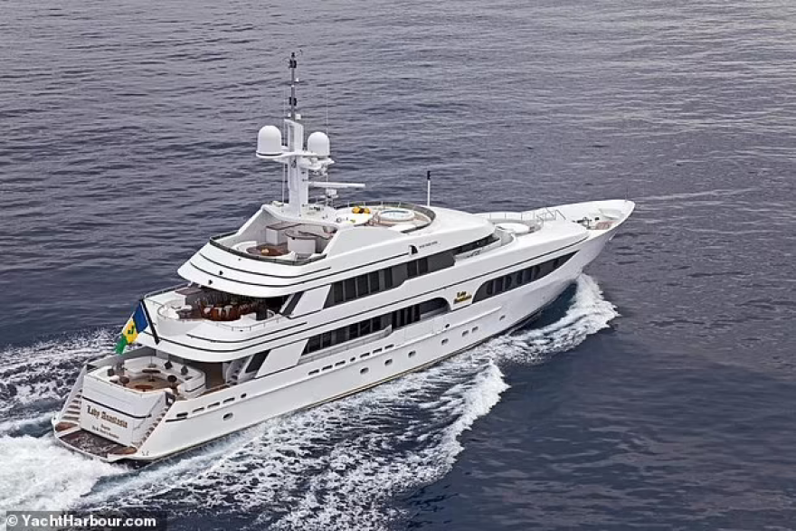 Εισβολή στην Ουκρανία: «Τρέμουν» τα αντίποινα οι Ρώσοι ολιγάρχες - Προσλαμβάνουν άρον-άρον προσωπικό για τα γιοτ και τις βίλες τους