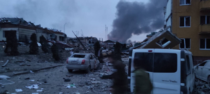 Πόλεμος στην Ουκρανία: Στην Οδησσό στήνουν οδοφράγματα και περιμένουν τον στρατό του Πούτιν