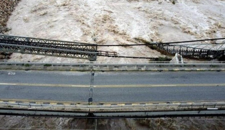 Εύηνος: Προς προσωρινή λύση στον αποκλεισμό των χωριών με την επισκευή της σιδηροδρομικής γέφυρας