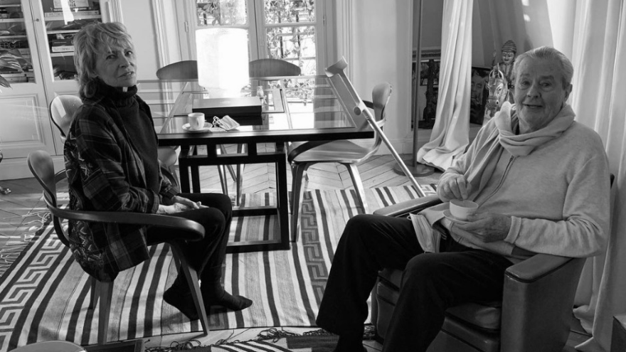 Ο Αλέν Ντελόν θέλει να κάνει ευθανασία: «Είναι δικαίωμά μας να φεύγουμε ήσυχα» 