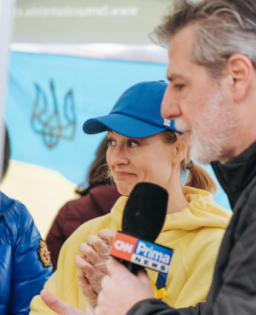 Πόλεμος στην Ουκρανία: Νικήτρια του MasterChef μοιράζει Ουκρανική σούπα και ζητά να σωθεί η χώρα της