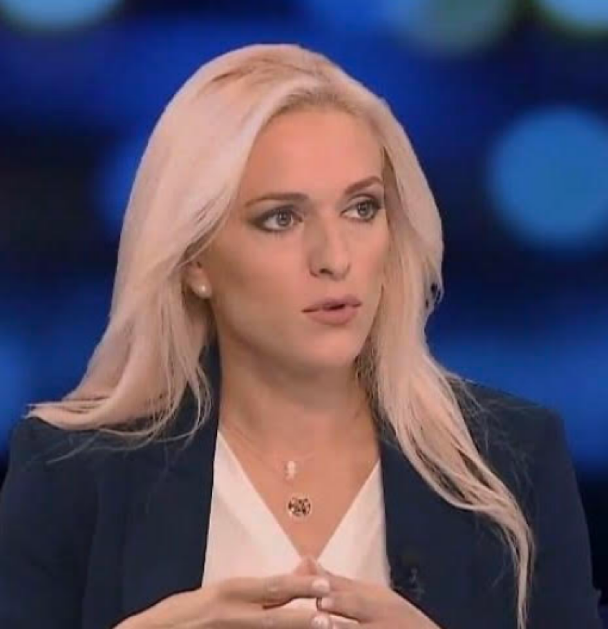 Σπίτι-κολαστήριο στη Νέα Σμύρνη: Πατέρας βασάνιζε τη 10χρονη κόρη του - Φωτογραφία με τα σημάδια κακοποίησης