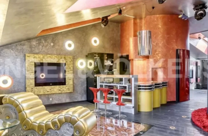 Ρωσία: Η «μυστική» κόρη του Πούτιν έβαλε ενοικιαστήριο στο πολυτελές ρετιρέ της στην Αγία Πετρούπολη - Δείτε φωτογραφίες